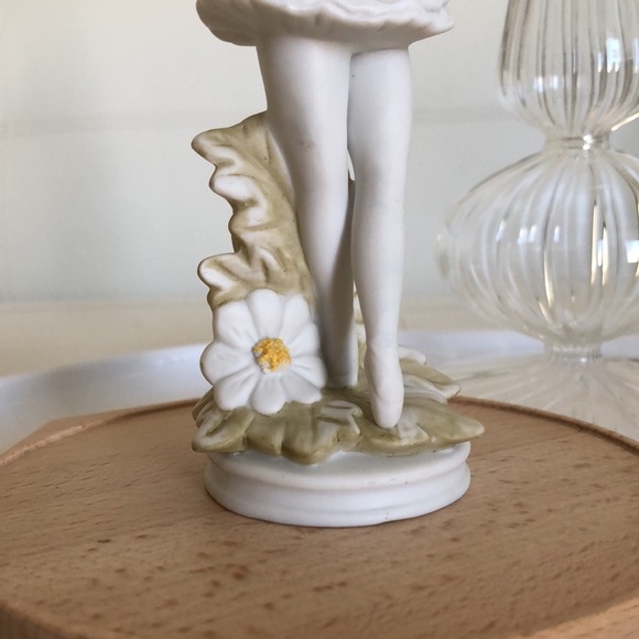 Vintage Ballerina Figurine "The Christopher Collection" for Lefton China - Picture 4 of 13